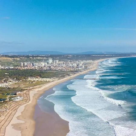 Ferienwohnung Capitao Ribeiro Surf House Costa da Caparica Exterior foto